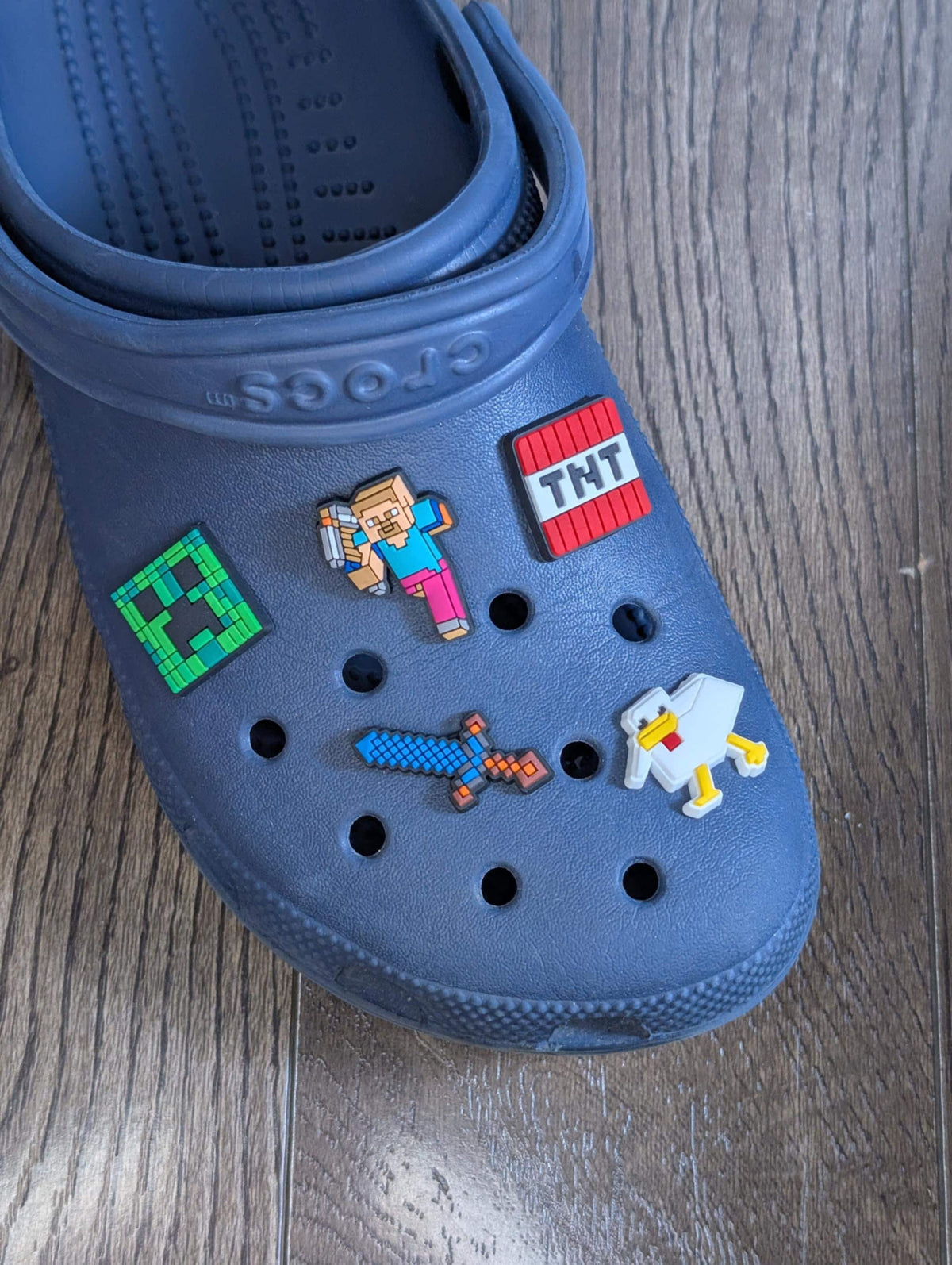 Breloques d'anime japonais pour chaussures, pendentif pour chaussures.